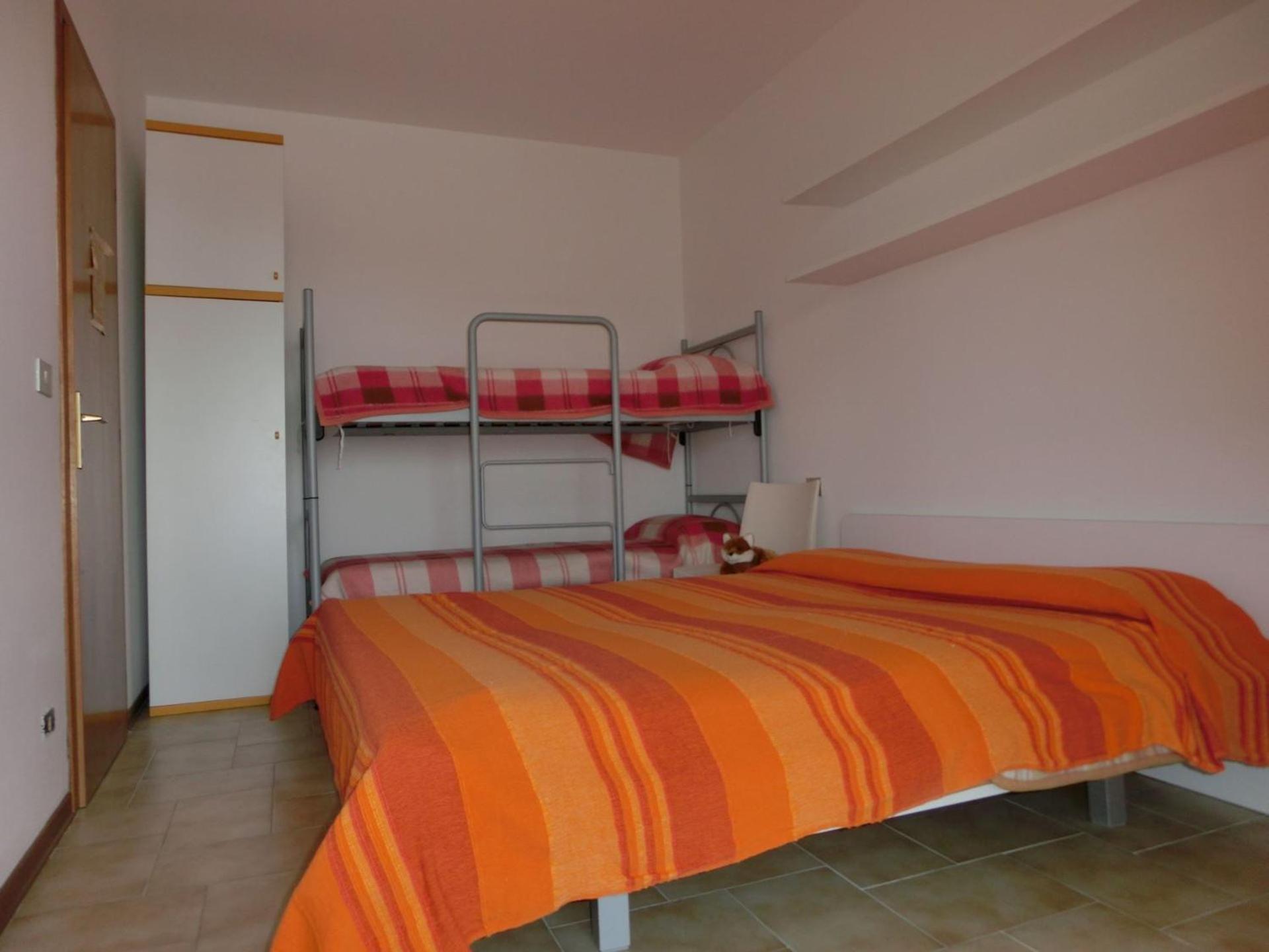 Welcoming Seaside Flat Ideal For 6 Guests