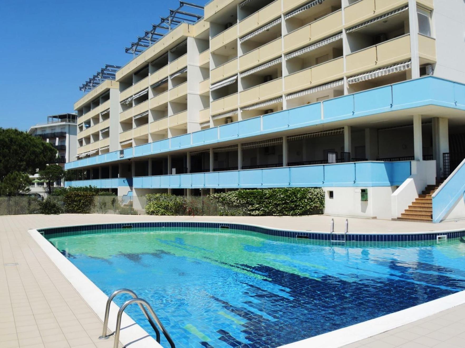 Welcoming Seaside Flat Ideal For 6 Guests Bibione
